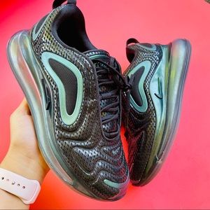 Nike Air Max 720 'Throwback Future'